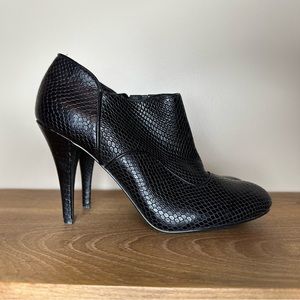 Rockport Presia Bootie Shortie, Black, 8M